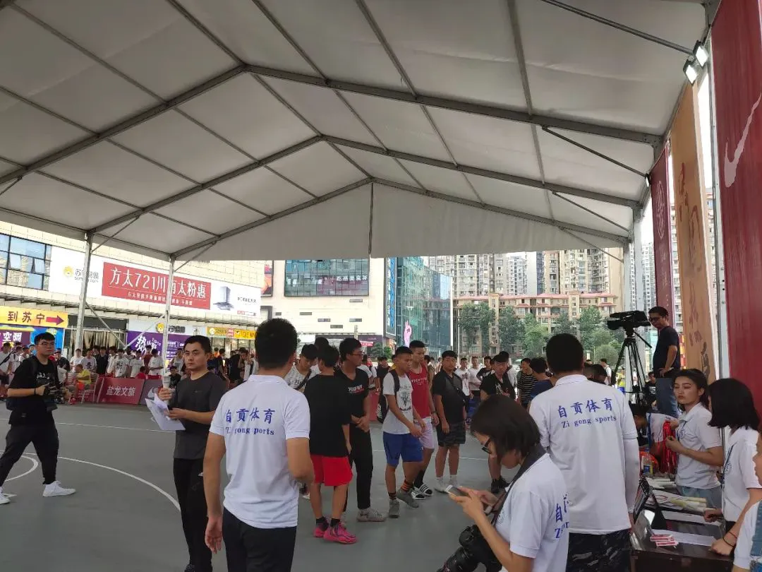 为什么模范教练对篮球发展至关重要_0